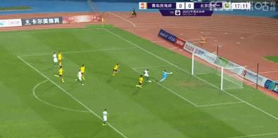 千仞雪比基尼泳装